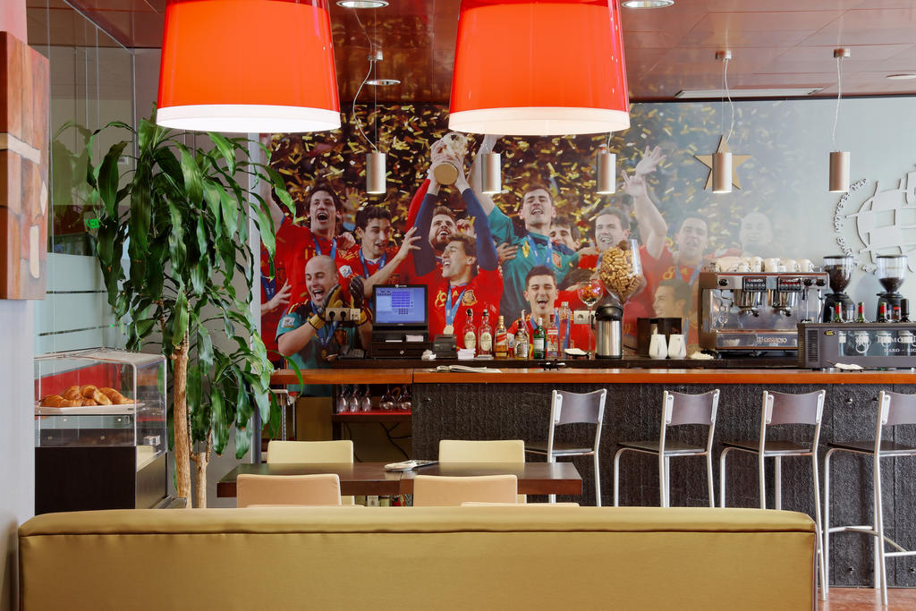 Hotelsefutbol Las Rozas de Madrid Buitenkant foto